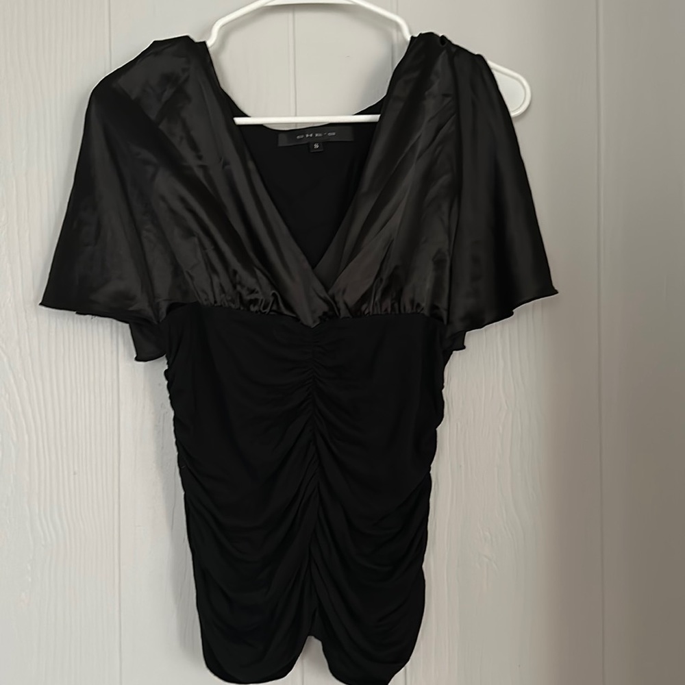 She’s. Size:S. Black